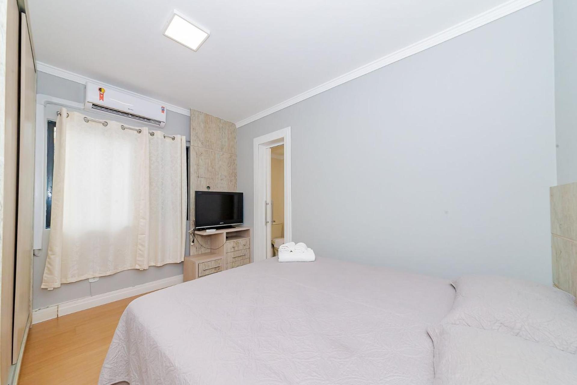 Amplo Apto 2 1quarto Vista Mar 50m Da - Somente Familiares * Balneario Camboriu